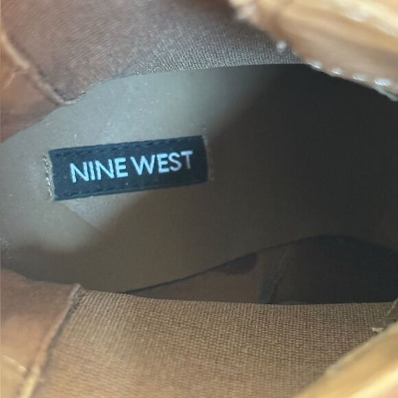 Nine West REAM 2 Chelsea Heeled Booties Natural Suede Block Round Toe Women’s 9 - Picture 2 of 12